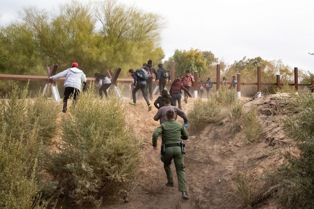 Estimating the Illegal Immigrant Population in the United States: 2005–2025